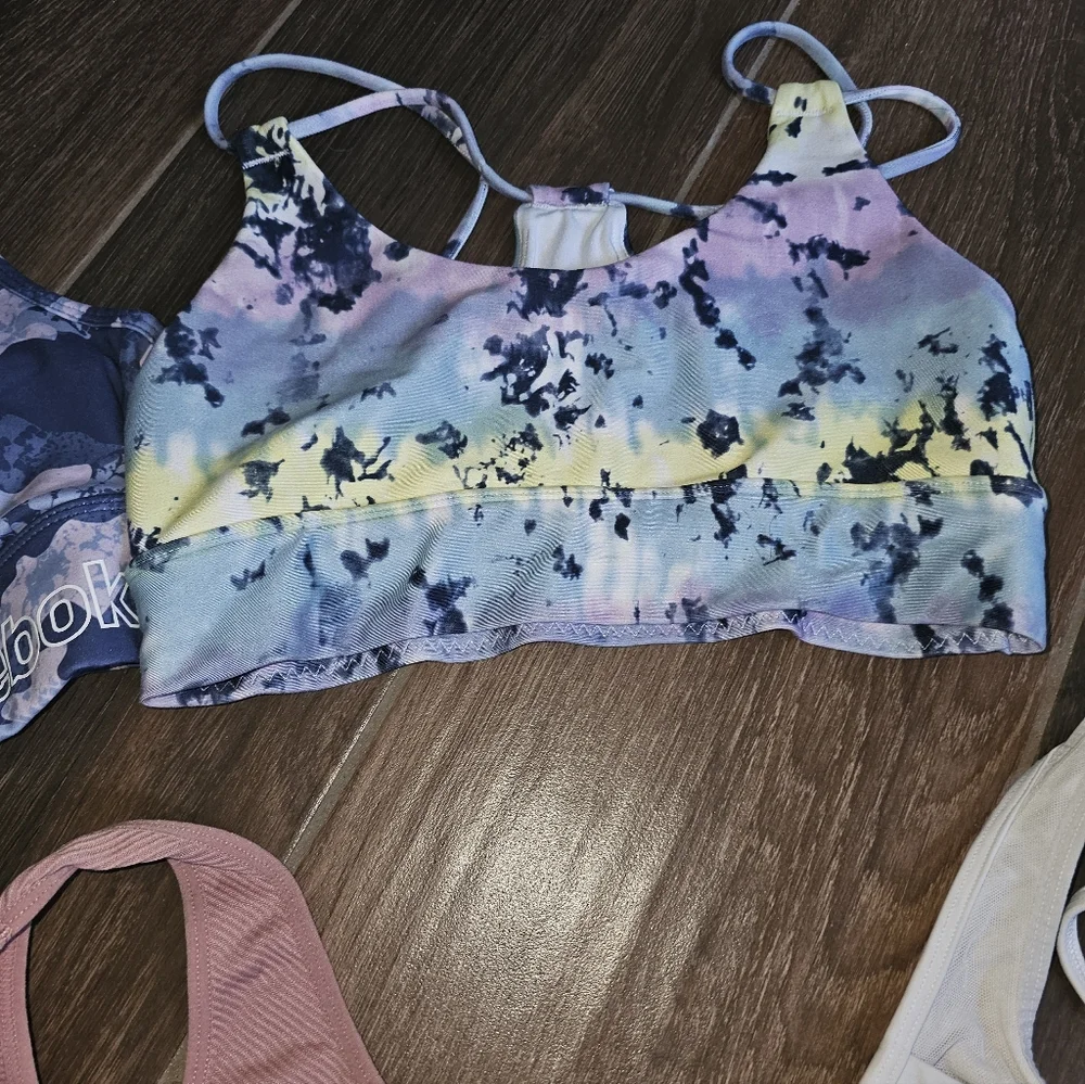 SPORTS BRA LOT OF 6 SZ MEDIUM PELOTON LULULEMON RYKA VS REEBOK - Picture 4 of 11